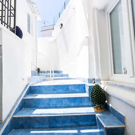 Fantasy House Suites-2