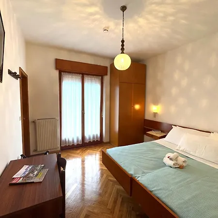 Hotel Excelsior-2