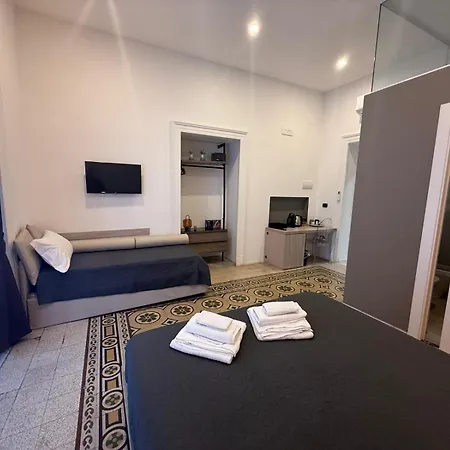 La Piazza Suite-3