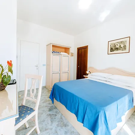 Hotel Villa D'Orta-3
