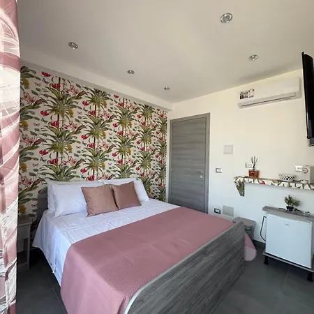 Rooms La Playa-2