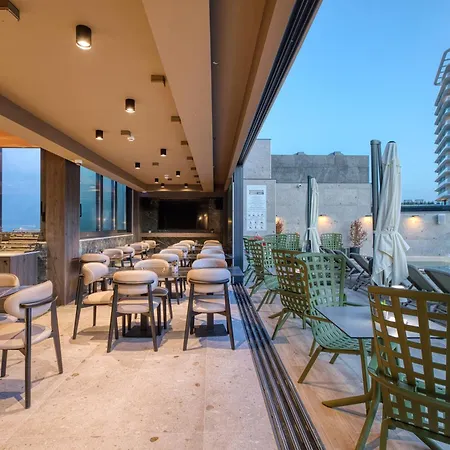 VITA Hotel&Rooftop-2