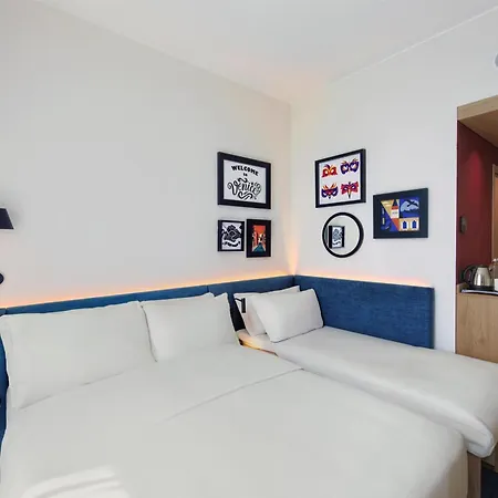 Hampton By Hilton Venice Isola Nuova-2
