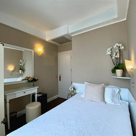 Hotel Admiral - Seaview Restaurant-2
