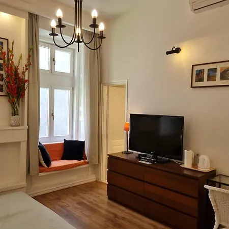 Connection Guesthouse-2