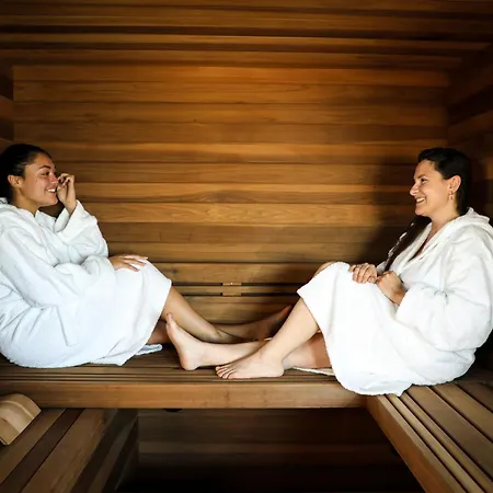 Hotel Tiber Rooftop & Wellness-3