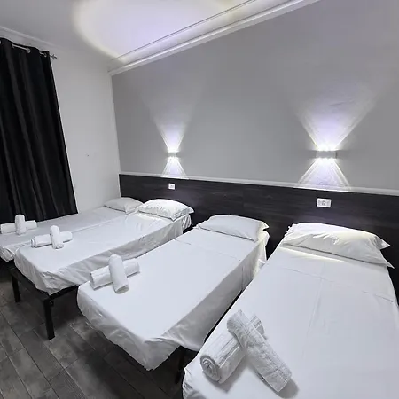 Tiburtina Hotel Holiday-3