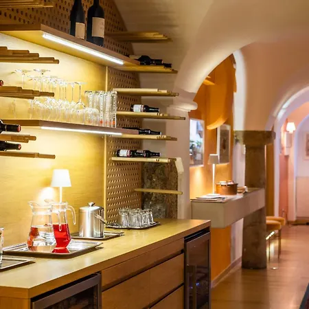 Boutiquehotel Amadeus-3