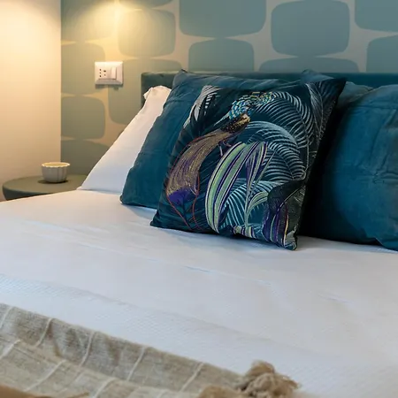Cornelia Vatican Suites-2