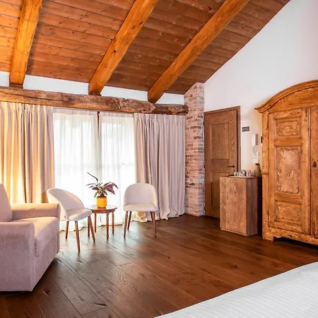 Il Mulino d'Alba 1888 Agriturismo luxury Resort-2