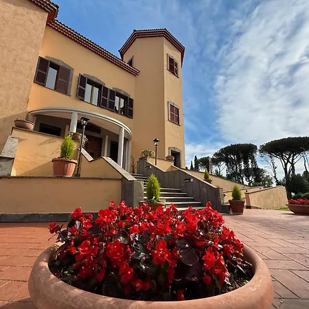 Villa Due Leoni - Casa Per Ferie-2