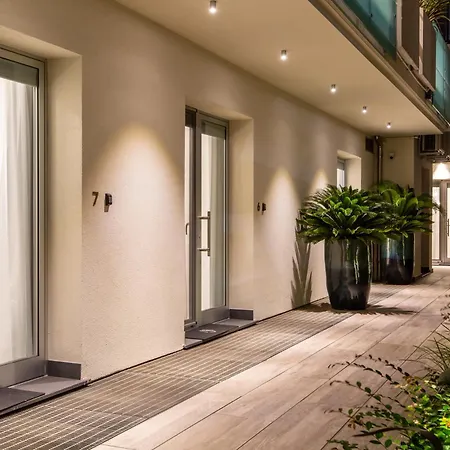 Marina Suite Apartments-2