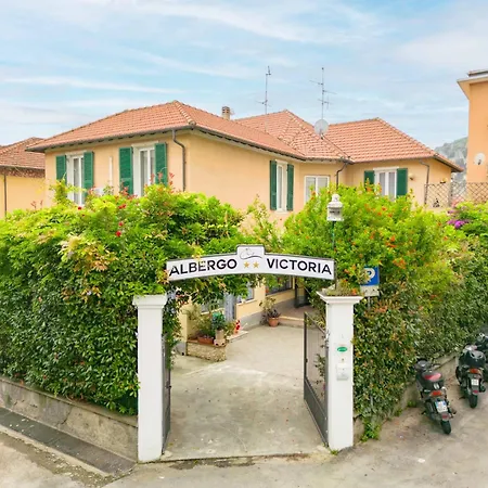 Hotel Victoria-Bike Friendly vicino Finalborgo e mare-2
