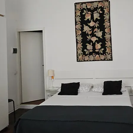 Lucretia House-2