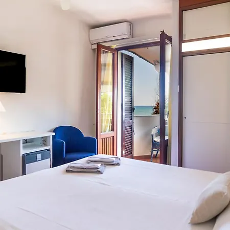 Piccolo Hotel-2