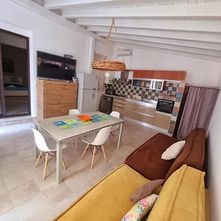Casa Stone Milazzo B&B-2