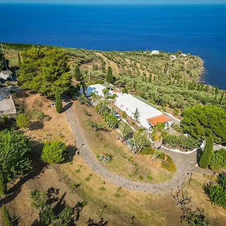 Borgo del Cannitello Romantic Boutique Resort-2