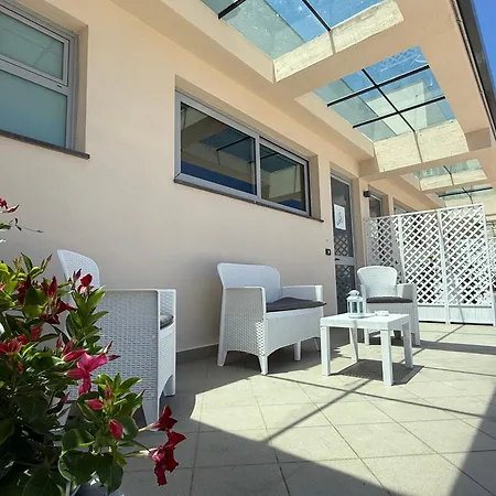 Sisters 'Home - Appartamenti di Charme nel Cuore di Milazzo-3