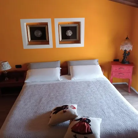 Casa Degli Amici-2