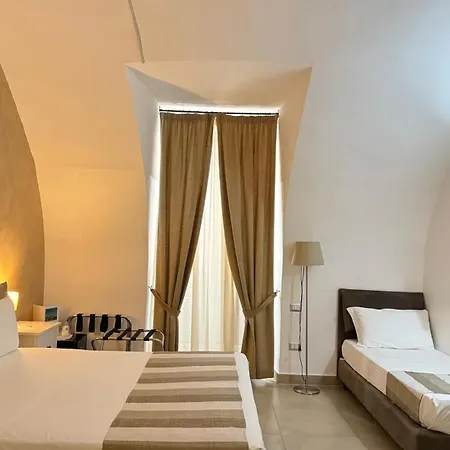 Chiaia Suites-2