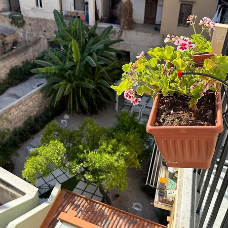 Hrd Luxury Rooms-3