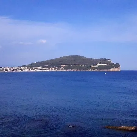 Il Giglio Marino GuestHouse-3
