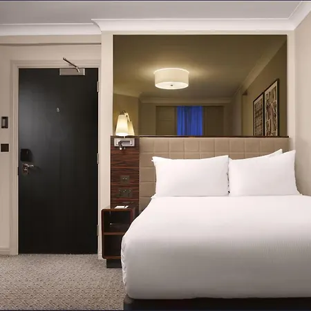 Strand Palace Hotel-2