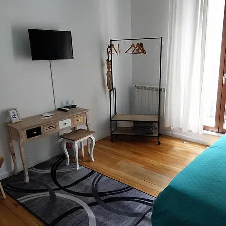 315 Via Roma Rooms Centro-3