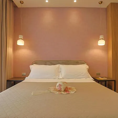 11 Catalani Rooms-3