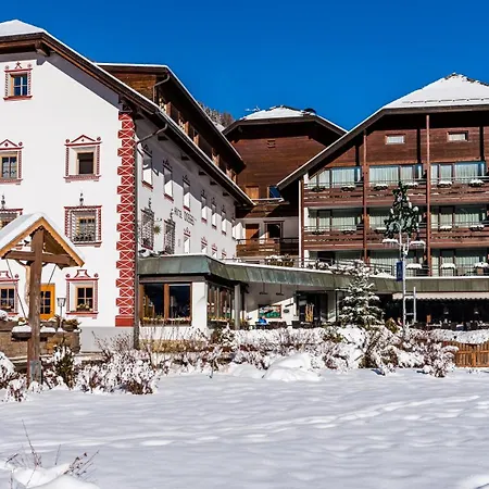 Vitalpina Hotel Dosses-2