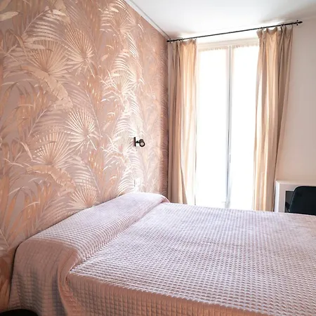 Nomad Guest House-2