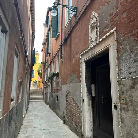 Bed&Breakfast Querini San Marco-2