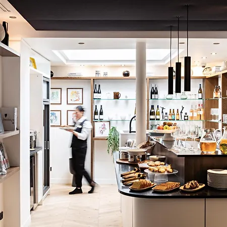 Best Western Premier The Blake Paris Gare Saint Lazare-3