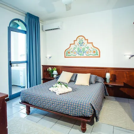 Residenza dei Cavalleggeri-3