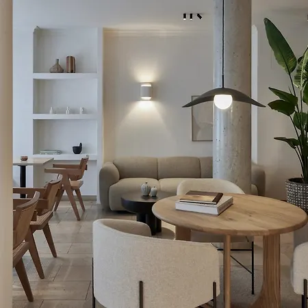 Adelante Boutique Hotel-3