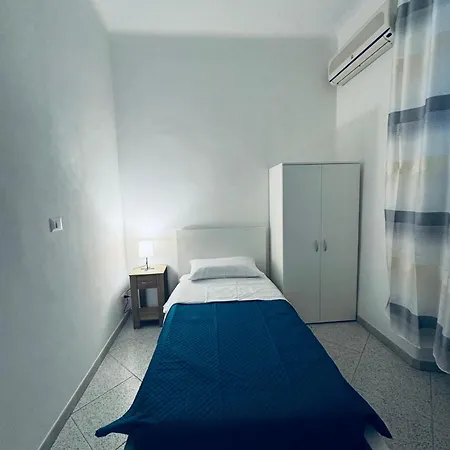 Trionfale Guest House-3