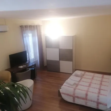 Hotel Lonatino-3