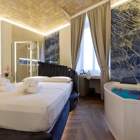 Antinous Suites-2