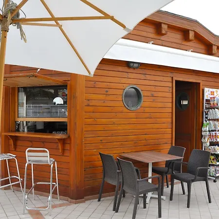 Hotel Haus Charlotte-3