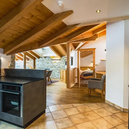 Garni Hotel Rosengarten B&B-3