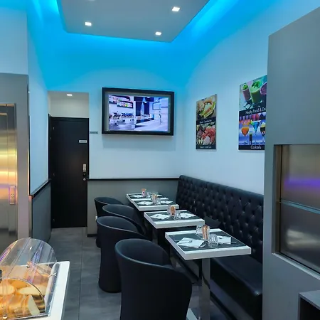 Trevi Contemporary Suite-3