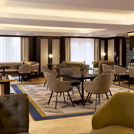 Hilton Vienna Plaza-2