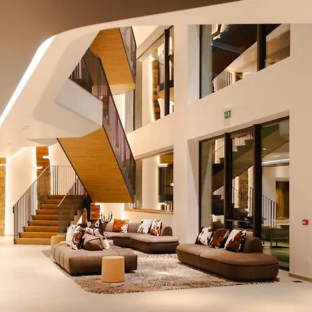 Grand Hotel Courmayeur Mont Blanc, By R Collection Hotels-2