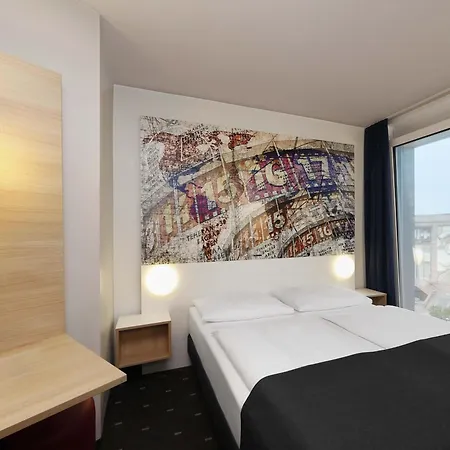 B&B Hotel Berlin-Alexanderplatz-2