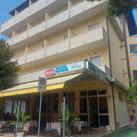 Hotel Holiday Garnì-3