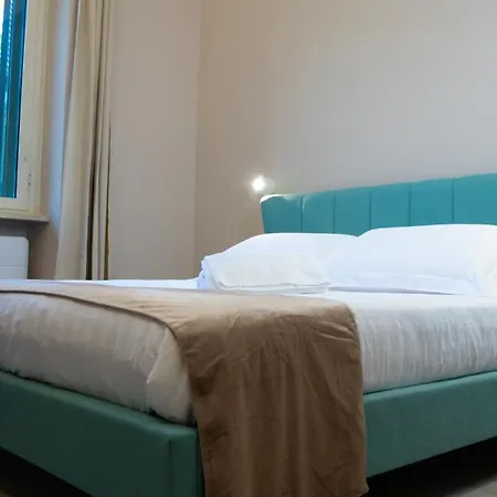Suites 215 Colosseum - Guesthouse-3