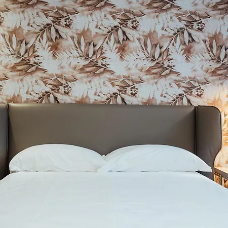 Central Suites-2