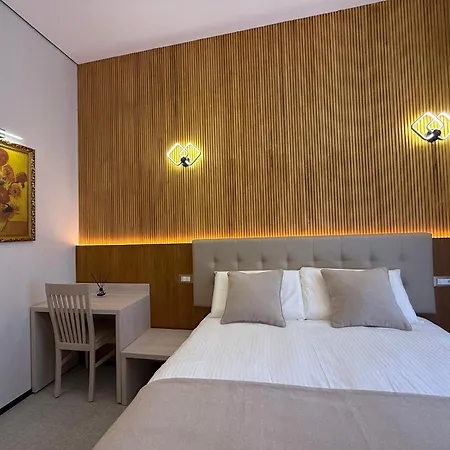 Luxe Roma-2