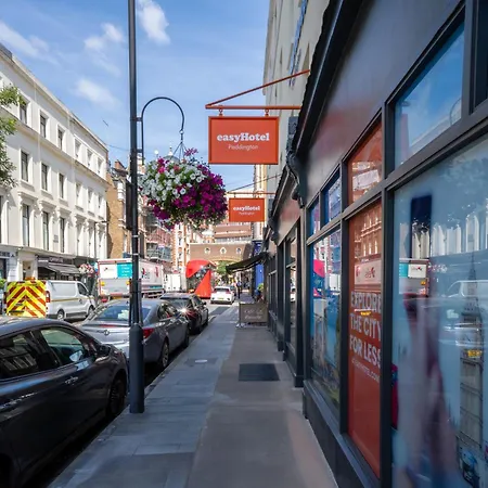Easyhotel Paddington-2