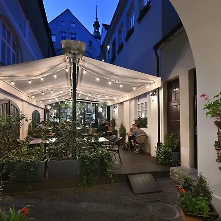Little King Hotel U Malvaze-2